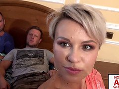 ANALIZED - SHORT HAIRED BLONDE MILF SLUT OXY SUMMER ANAL GANGBANG