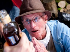 Blonde, Sucer une bite, Queue, Branlette thaïlandaise, De plein air, Suçant, Adolescente, Plan cul à trois