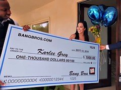 デカチン, 異人種間, ポルノスター, フェラする
