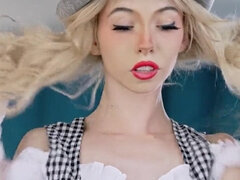 Blonde, Sucer une bite, Nourriture, Hd, Masturbation, Orgasme, Pov, Adolescente