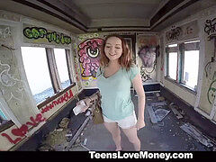 デカチン, お金, アウトドア, 赤毛, ティーン, トレイン
