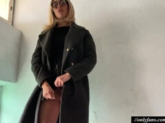 Blonde MOM Kris Black Stockings Masturbates in PUBLIC and gets SQUIRTING extru0435me  #squirt  #masturbation #orgasm #public #BlackStockings