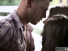 Sexo fuerte, Tabú, Trio