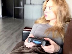 Gros cul, Tir de sperme, Orgasme, Chatte, Russe, Maigrichonne, Jarretelles, Adolescente