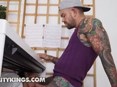 Grosse bite, Sucer une bite, Plantureuse, Tir de sperme, Hard, Hd, Nue, Réalité