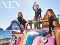 Большой член, Минет, Парочка, Собачьи, Вчетвером, На природе, Молоденькие, Сиськи