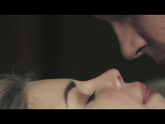 ベッドルーム, ブロンド, カップル, キス, アウトドア, パンティ, ふっくら乳首, タトゥー