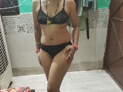 18 jaar, Dubbele penetratie, Vingeren, Huisgemaakt, Indisch, Ondergoed, Rijpe lesbienne, Kut duiken