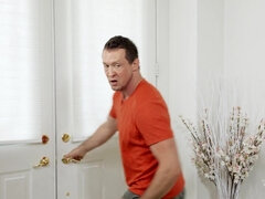 Estilo perrito, Masturbacion con pies, Sexo duro, Besar, Perforación, Transexual, Trio, Tetas