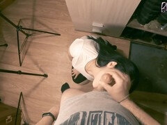 Enthousiasteling, Achter de coulissen, Pijpbeurt, Sperma shot, Sperma in gezicht, Gezichtspunt