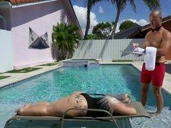 デカ尻, ブロンド, フェラチオ, 巨乳な, ぽちゃ, イく瞬間, ハードコア, ヤリマン
