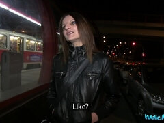 素人, 美女, フェラチオ, 茶髪の, アウトドア, ハメ撮り, 公共