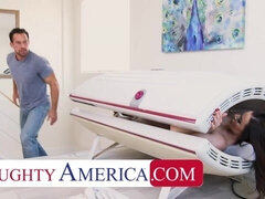 Kendra Lust Gets Saved By The Plumb Guy