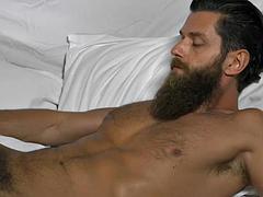 Grosse bite, Tir de sperme, Homosexuelle, Poilue, Masturbation, Solo