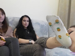 18 años, Culo, Chica, Dominacion femenina, Fetiche, Fetiche de pies, Coño, Adolescente