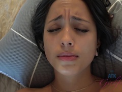 Amateur, Asiático, Penetracion con dedos, Novia, Orgasmo, Pov, Público, Coño