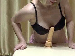 Leie, Geile alte tussi, Dildo, Orgasmus, Höschen, Russisch, Strümpfe, Spielzeuge