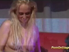 Красивые, Дилдо, Экстремальный секс, Хд, Лесбиянка, На публике, Стриптизерша, Игрушки