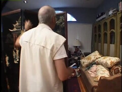デカ尻, デカパイ, フェラチオ, 顔射, お婆さん, ハードコア, 熟年, ガリガリ