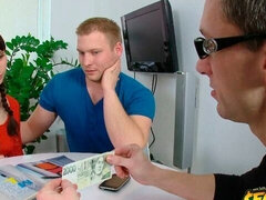 Брюнетки, Рогоносцы, Смазливые, Фетиш, Ласковые ручки, Лизание, Пенис, Тощие