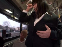 Анальный секс, Брюнетки, Эксгибиционист, Японки, Зрелые, Натуральные сиськи, В офисе, На публике