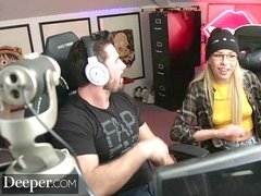 Grosser schwanz, Blasen, Domination, Fingern, Spiele, Latina, Realität, Titten