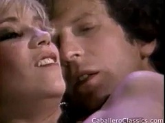 Anaal, Grote mammen, Classisch, Tieten likken, Oud