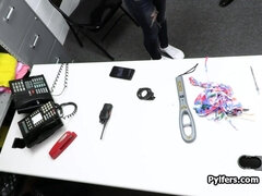 18 jahre, Leie, Blasen, Schwanz, Hardcore, Büro, Weibliche ejakulation, Jungendliche (18+)