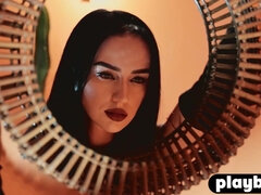 Big ass teen model posing in lingerie