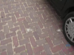Leie, Braunhaarige, Flashen, Küssen, Im freien, Pov, Weibliche ejakulation, Nass