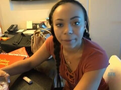 Enthousiasteling, Bruinharig, Hd, Pissen, Gezichtspunt, Roken, Tatoeage, Tieten likken