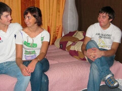 Leie, Arsch, Blasen, Braunhaarige, Hundestellung, Pervers, Jungendliche (18+), Titten