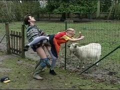 Anal, Sucer une bite, Ferme, Fétiche, Doigter, Poilue, Hongroise, Rétro ancien