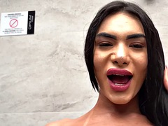 素人, アナル, 美女, デカ尻, 異人種間, プール, シーメール, タトゥー