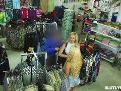 18 летние, Большая жопа, Большой член, Брюнетки, Пальцем, Лизание, Мастурбация, Молоденькие