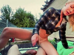 Blond, Pijpbeurt, Sperma shot, Hardcore, Hd, Moeder die ik wil neuken, Buiten, Gezichtspunt