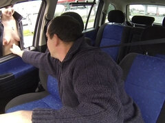 アナル, ブロンド, 車, 手コキする, 天然, 剃毛, ストッキング, ヤリマンの