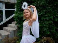In den arsch, Blasen, Handjob, Masturbation, Rasiert, Weibliche ejakulation, Jungendliche (18+), Titten