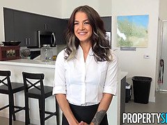Propertysex unprofessional real estate agent bangs bnb guest
