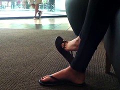 Pieds, Fétiche des pieds, Voyeur