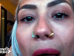Sucer une bite, Hd, Fille latino, Monstre, String, Nénés