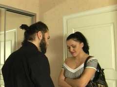 Anal, Baby sitter, Sucer une bite, Brunette brune