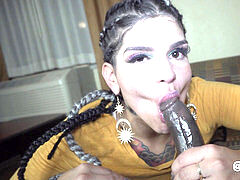 Большой член, Семяизвержение, Затыкание рта, Деньги