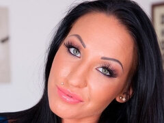 Enthousiasteling, Bruinharig, Vingeren, Hakken, Masturbatie, Alleen, Strippen, Vibrator