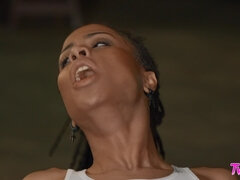 Язык в попке, Измена, Черненькие, Межрасовый секс, Лесбиянка, Лизание, Порка, Молоденькие