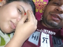 18 ans, Derrière les coulisses, Célébrité, Couple, Marrant, Femme au foyer, Époux mari, Indienne