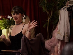 Tranny Singer Ass fucked by her Fan - One Night Only with Daisy Taylor