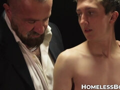 Felix Kamp's cock jerk and Jack Andram's ass stretch session