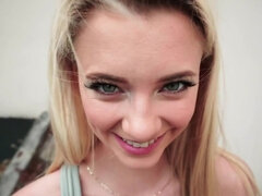 Blondine, Blasen, Höschen, Pov