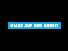 Omas Auf Der Arbeit